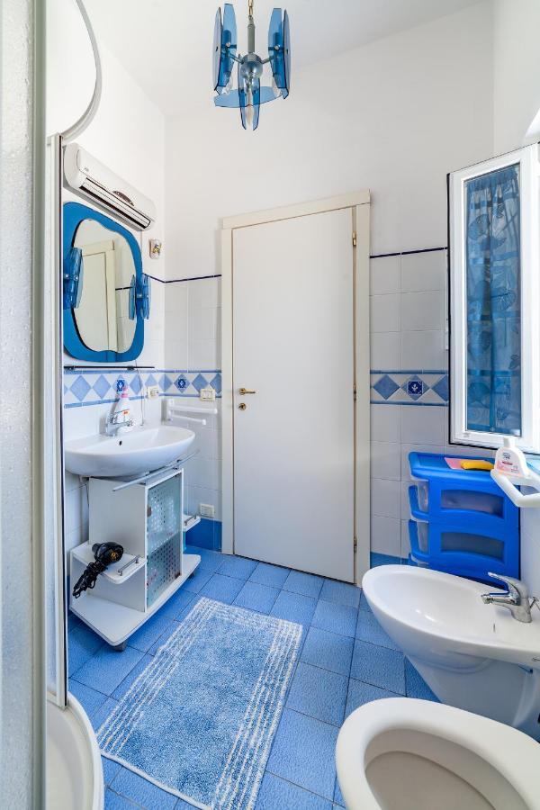 La Casa Del Capitano Ponza Villa Екстериор снимка