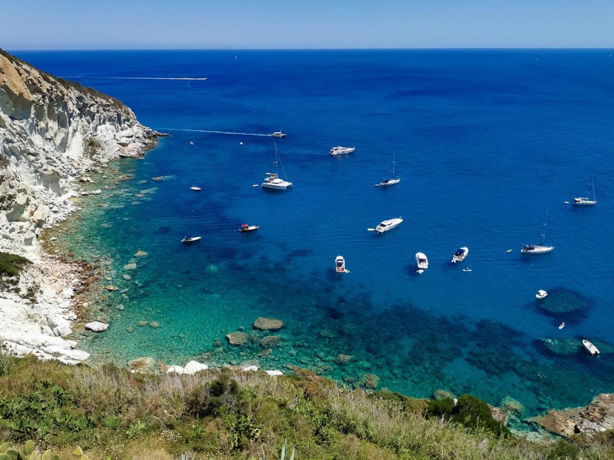 La Casa Del Capitano Ponza Villa Екстериор снимка