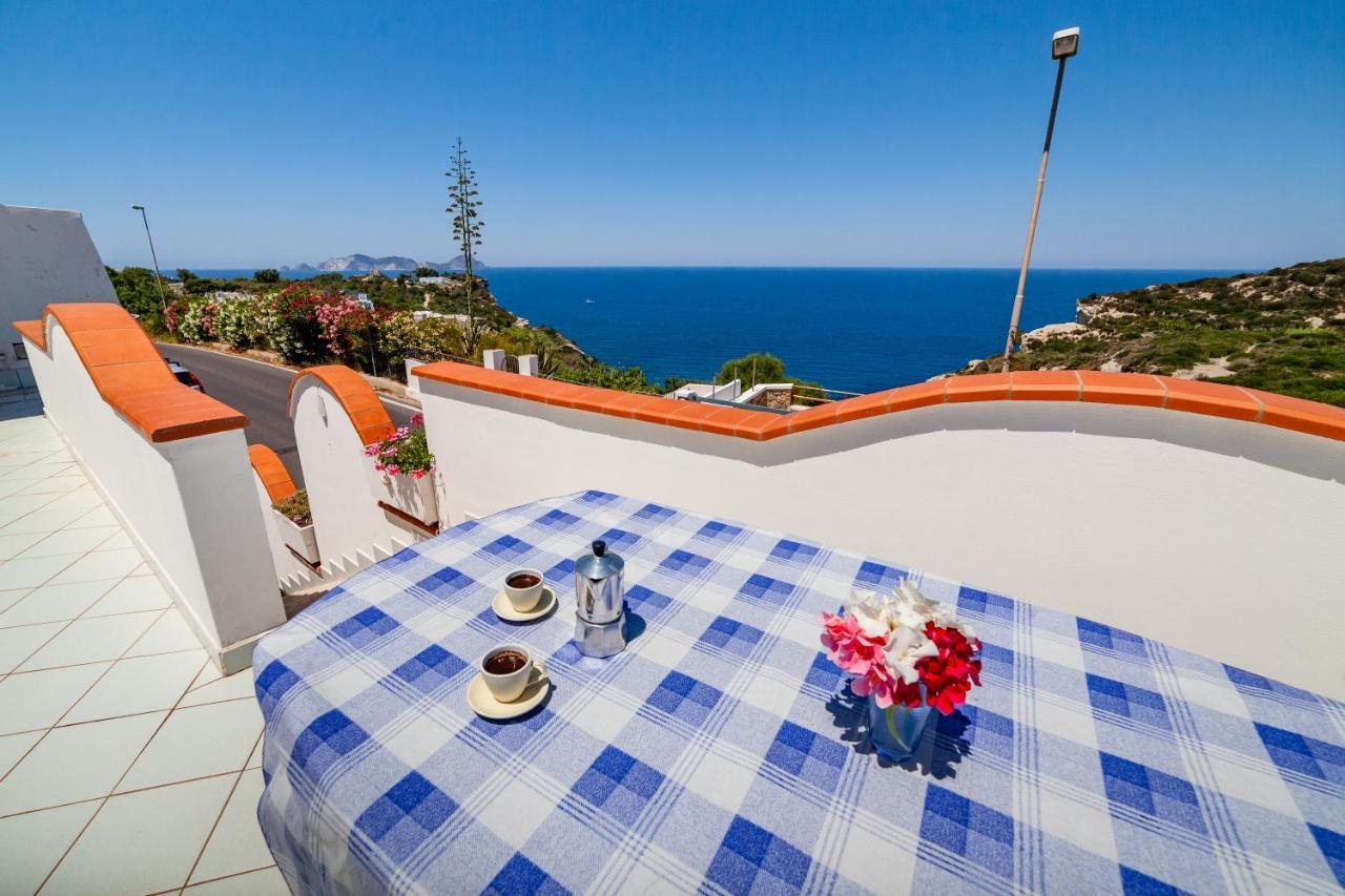 La Casa Del Capitano Ponza Villa Екстериор снимка